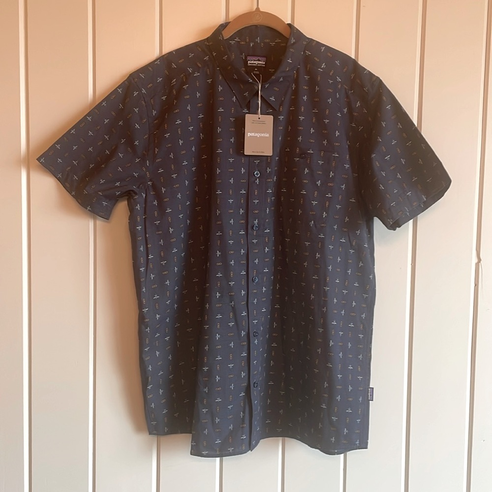 New with tags, Patagonia spring/summer shirt